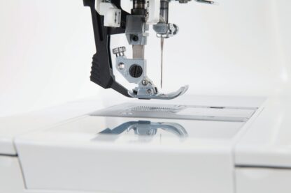 Singer Featherweight C240 - Afbeelding 6