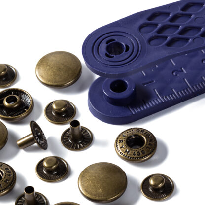 Prym Naaivrijdrukknoop anorak 15mm oudmessing - 10stuks - Afbeelding 3